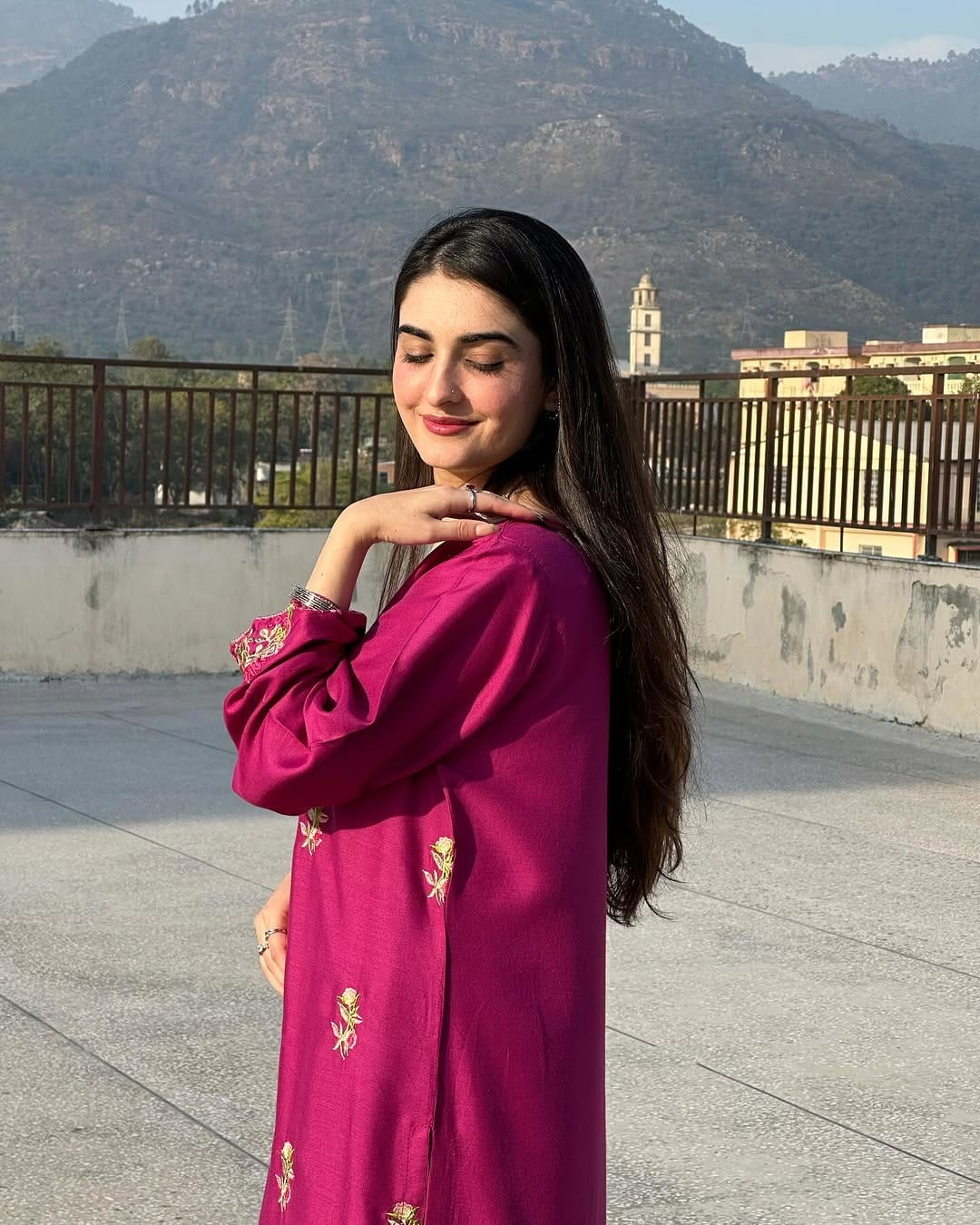 Aangan Long Length 2PC - Image 3