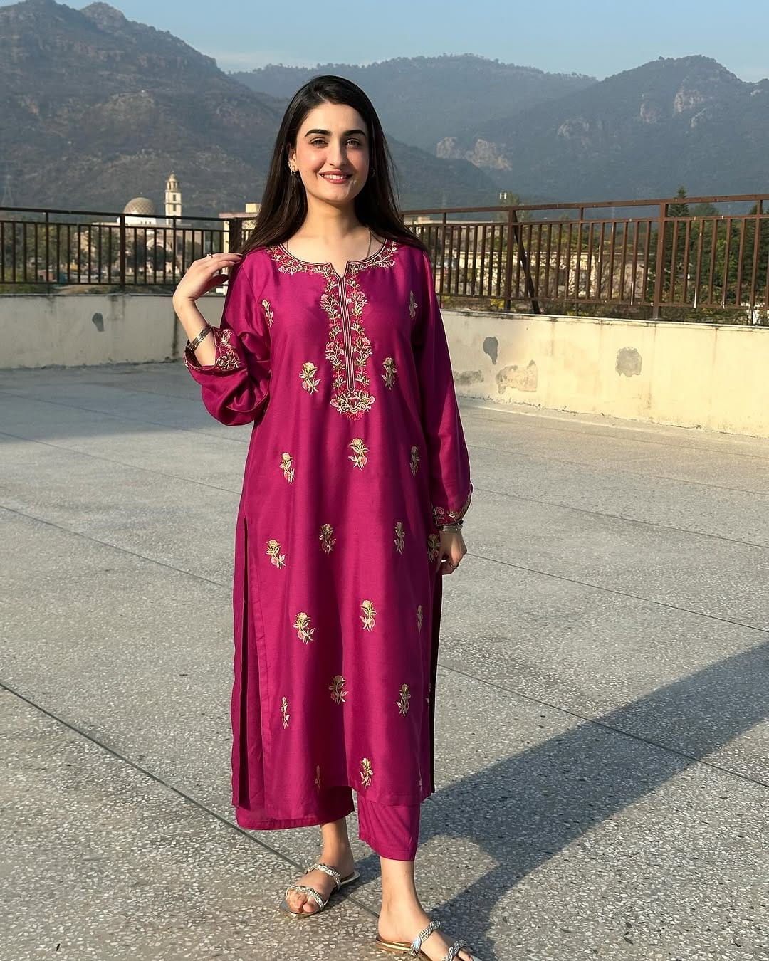 Aangan Long Length 2PC - Image 2